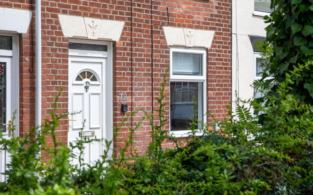 Bright 3 Bedroom Townhouse Near City Centre Norwich Exterior photo