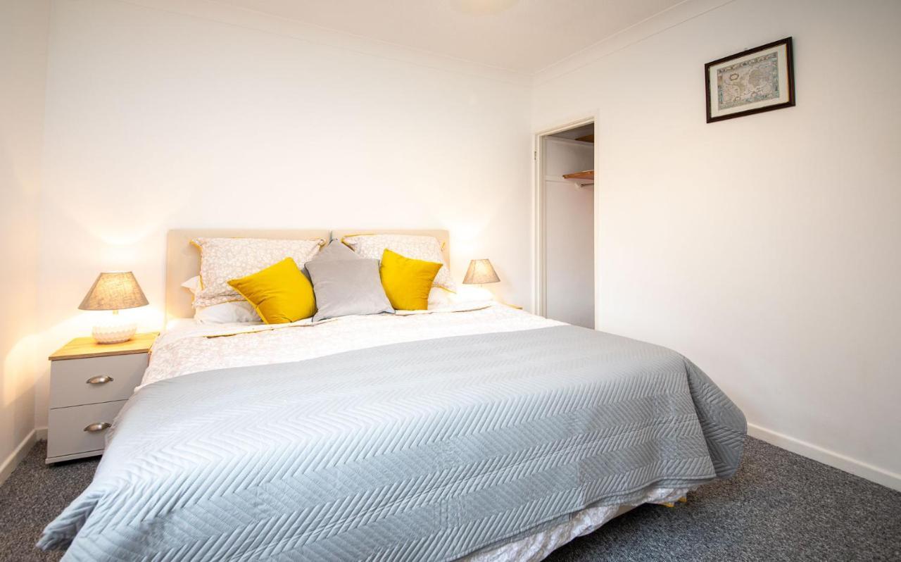 Bright 3 Bedroom Townhouse Near City Centre Norwich Exterior photo