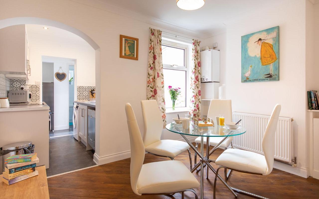 Bright 3 Bedroom Townhouse Near City Centre Norwich Exterior photo